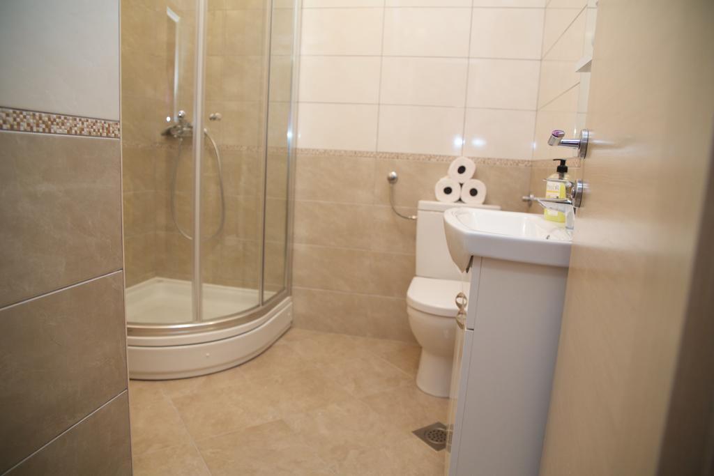 Antonija Apartments with Pool Biograd Na Moru Buitenkant foto