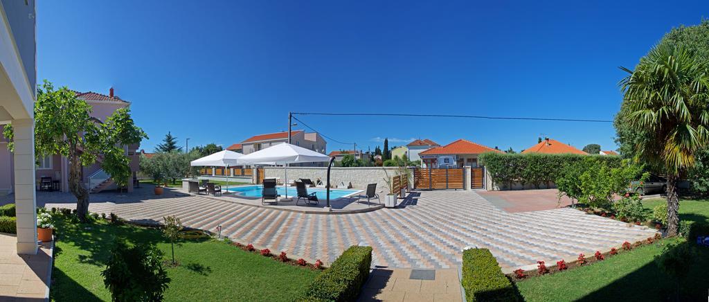 Antonija Apartments with Pool Biograd Na Moru Buitenkant foto