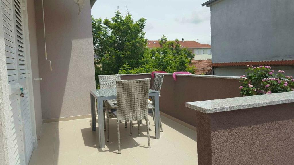 Antonija Apartments with Pool Biograd Na Moru Buitenkant foto